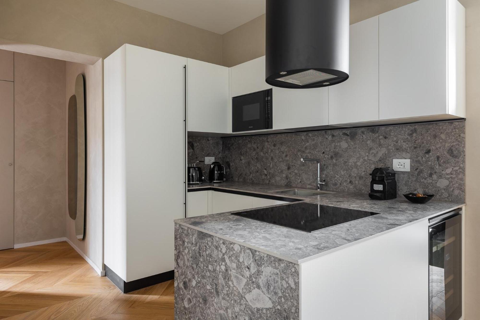 San Martino - Luxury Apartments By Design Club Collection Bologna Exterior foto