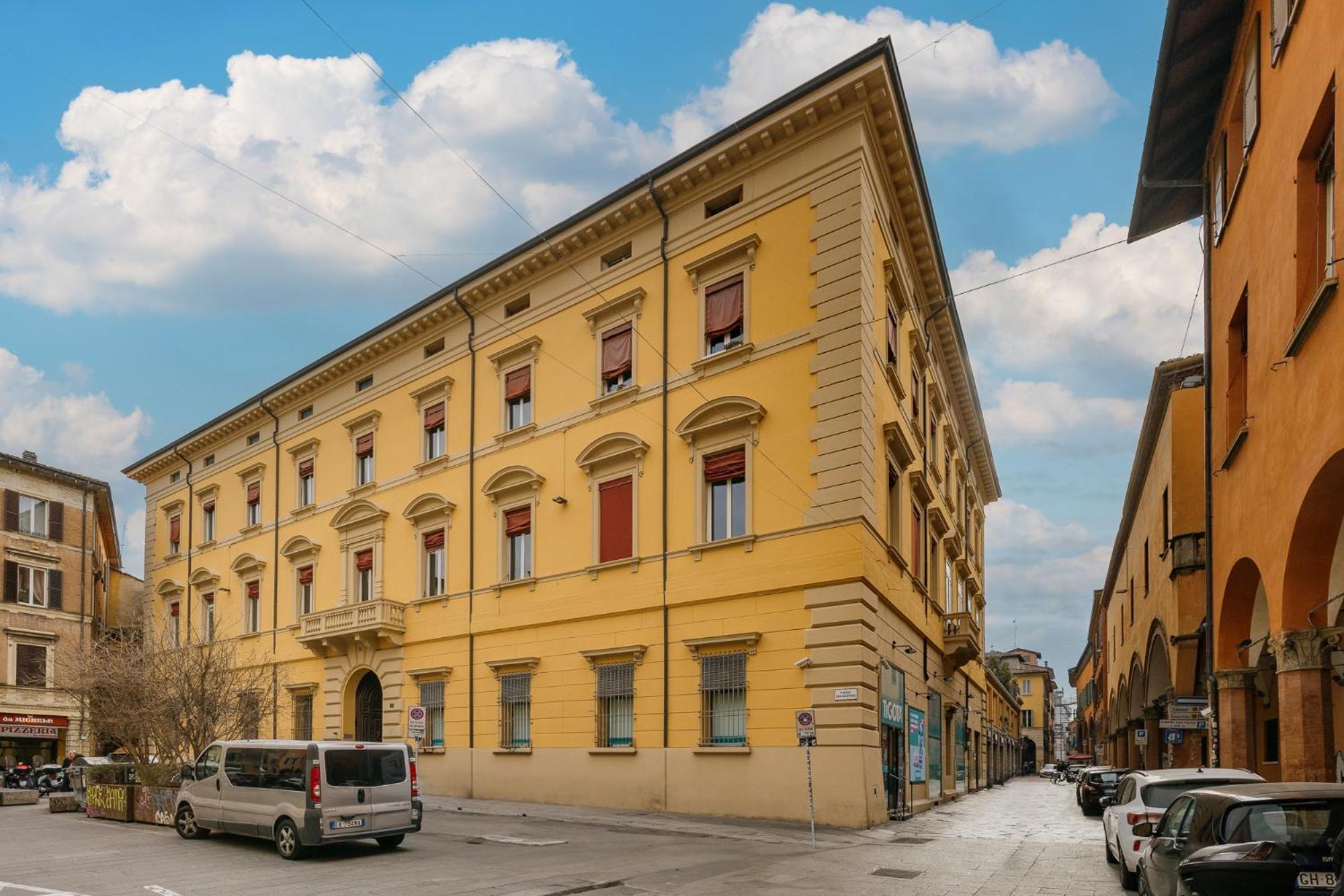 San Martino - Luxury Apartments By Design Club Collection Bologna Exterior foto